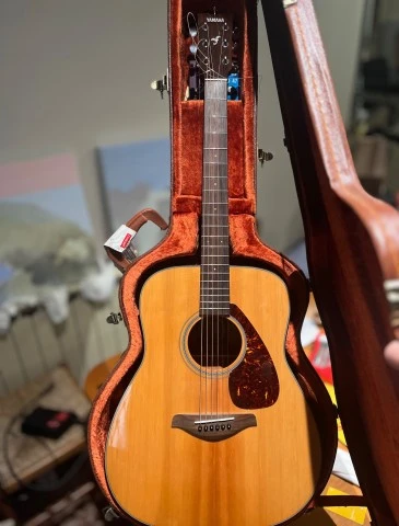 Ακουστική κιθάρα YAMAHA FG 700S 
