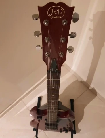Complete Guitar Rig: J&amp;D SG-Style Guitar + Boss ME-