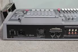 ROLAND VS-1680 DIGITAL 16 TRACK RECORDER