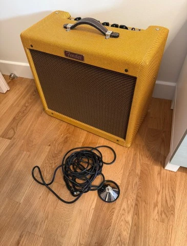Fender blues junior 