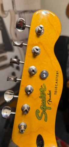 Jim root Telecaster EMG81-60