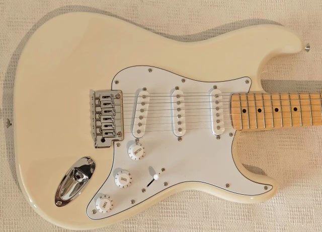 Squier By Fender Stratocaster 2021