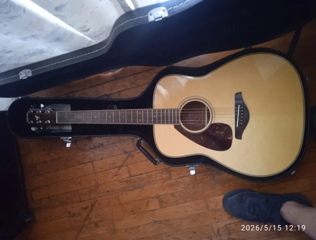Yamaha FG720SL αριστεροχειρη σε άριστη κατασταση