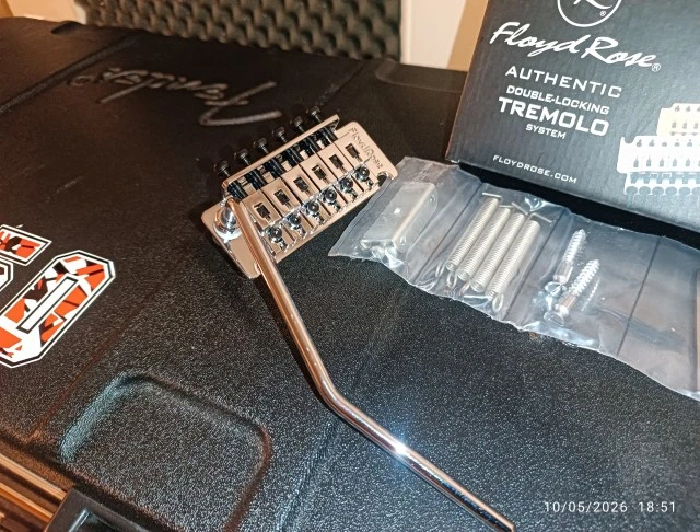 Floyd Rose non fine tuner 