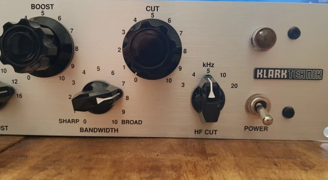  KLARK TEKNIK EQUALISER EQP-KT ΣΧΕΔΟΝ ΚΑΙΝΟΥΡΓΙΟ