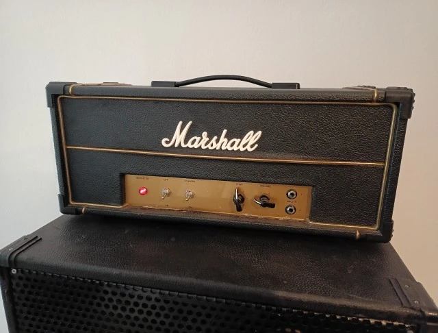 Marshall style guitar amp head