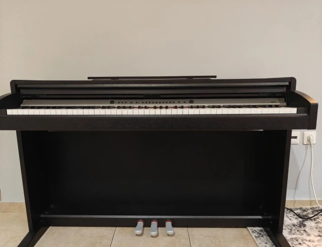 Ηλεκτρικό πιάνο Korg C340DR