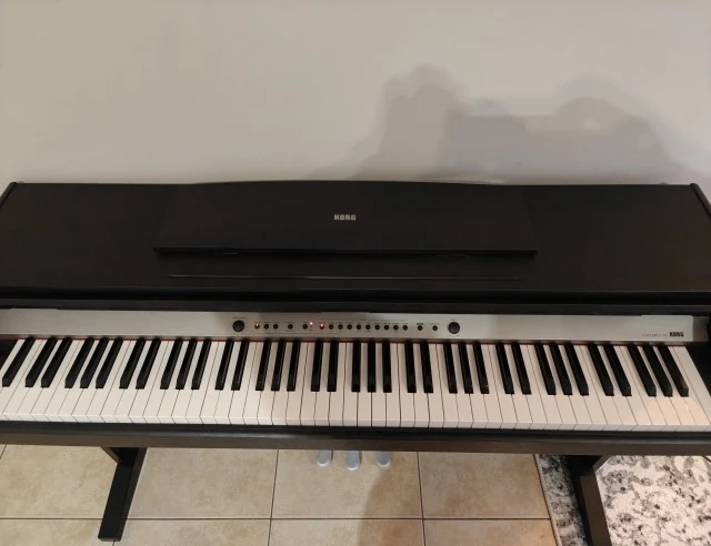 Ηλεκτρικό πιάνο Korg C340DR