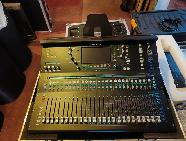 Allen &amp; Heath SQ6