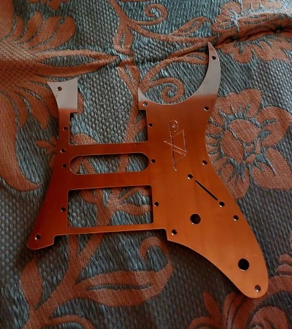 Ibanez Universe Custom Pickquard