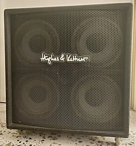 Καμπίνα μπάσου Hughes & Kettner BC 410+