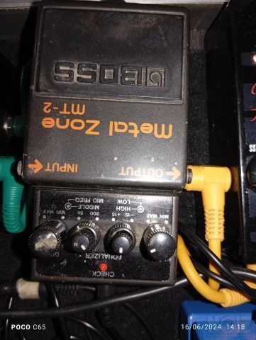 Boss MT-2 σε άριστη κατάσταση