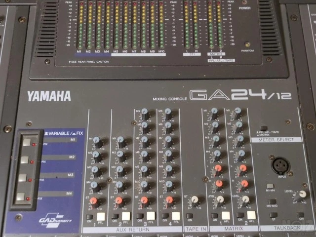 YAMAHA GA12/24 MIXING CONSOLE
