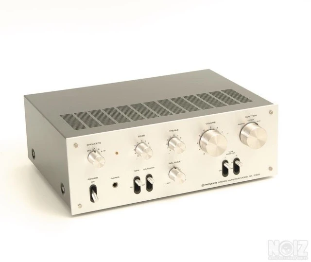 ΟΛΟΚΛΗΡΩΜΕΝΟΣ  ΕΝΙΣΧΥΤΗΣ  PIONEER  SA - 