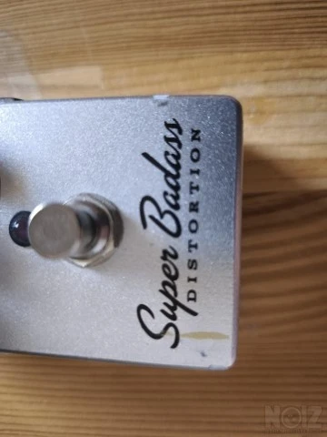 Mxr super badass distortion