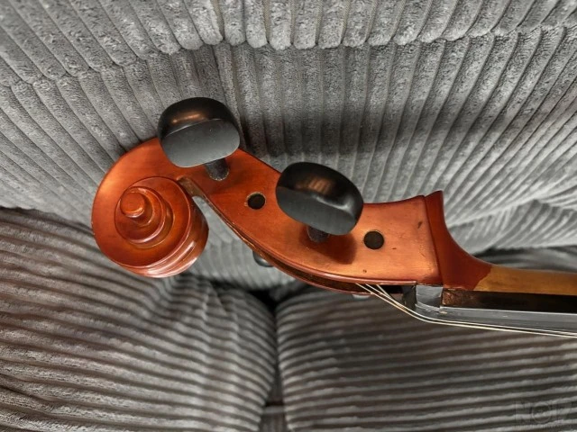 Τσέλο Cello Tselo