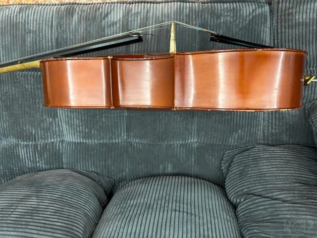 Τσέλο Cello Tselo
