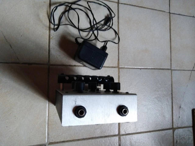 Electro-Harmonix English Muff'n