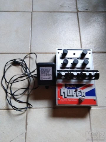 Electro-Harmonix English Muff'n