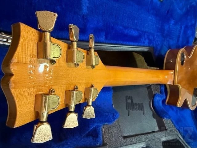 GIBSON LES PAUL CUSTOM