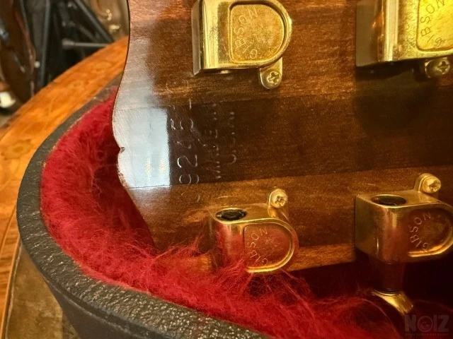 GIBSON LES PAUL ARTISAN 1976