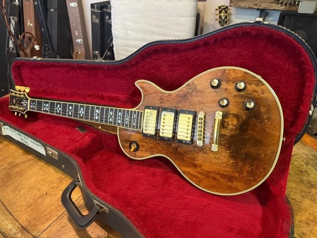 GIBSON LES PAUL ARTISAN 1976