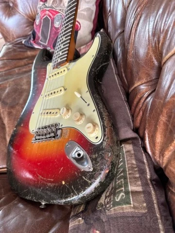 FENDER STRATOCASTER 1963