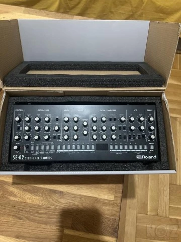 ROLAND BOUTIQUE SE-02
