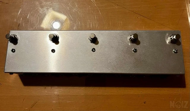 Programmable 4 Looper with Amp Channel s