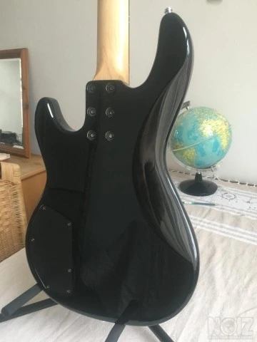 Bass guitar G&L  L-2000 Tribute