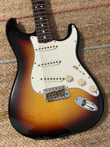 Fender Custom Shop '65 Stratocaster Jour