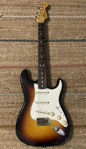 Fender Custom Shop '65 Stratocaster Jour