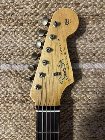 Fender Custom Shop '65 Stratocaster Jour