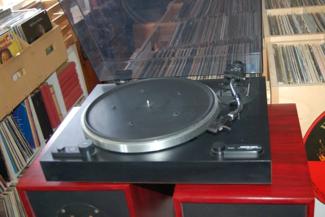 ΠΙΚΑΠ MICRO SEIKI AQ - 37