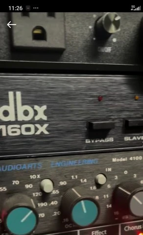 Ζήτηση dbx160a yamaha spx90 trichorus rack