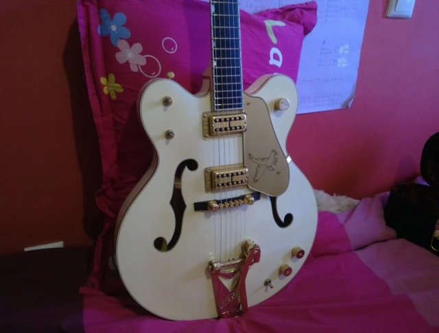 GRETSCH G6136DC WHITE FALCON 3,200€