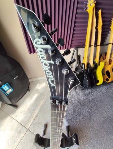 Jackson dinky dk2 lefty 
