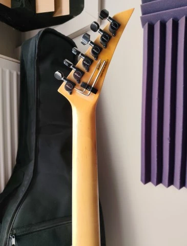 Jackson dinky dk2 lefty 