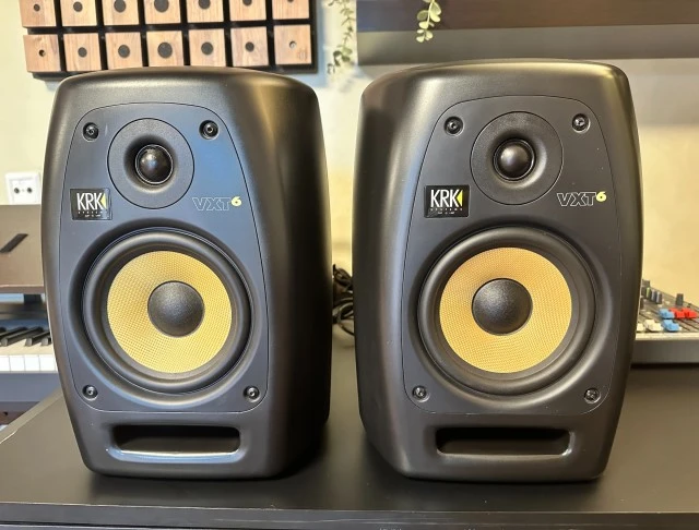 KRK VXT6 Pair + KRK 10S Subwoofer