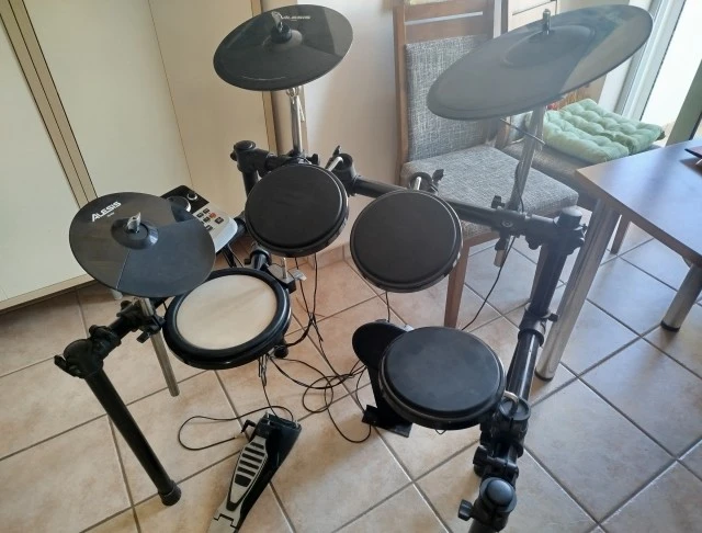 ALESIS DM8 AΝΤΑΛΛΑΓΗ