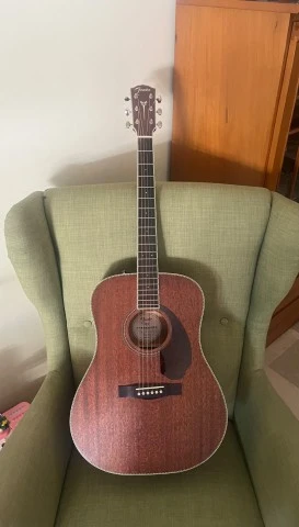 Fender PM-1 Ακουστική σε άριστη κατάσταση,μέγεθος Dread
