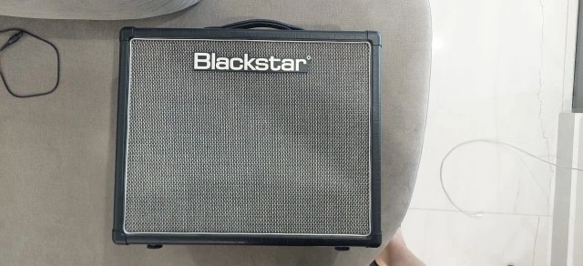 Blackstar ht 5 mk II 