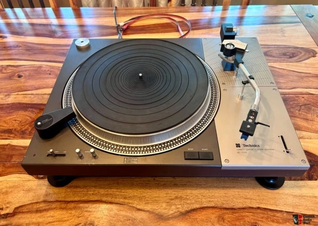 ΠΙΚΑΠ   TECHNICS   SL - 1100