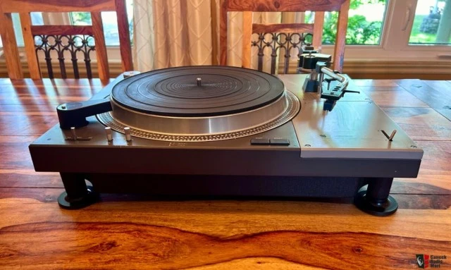 ΠΙΚΑΠ   TECHNICS   SL - 1100