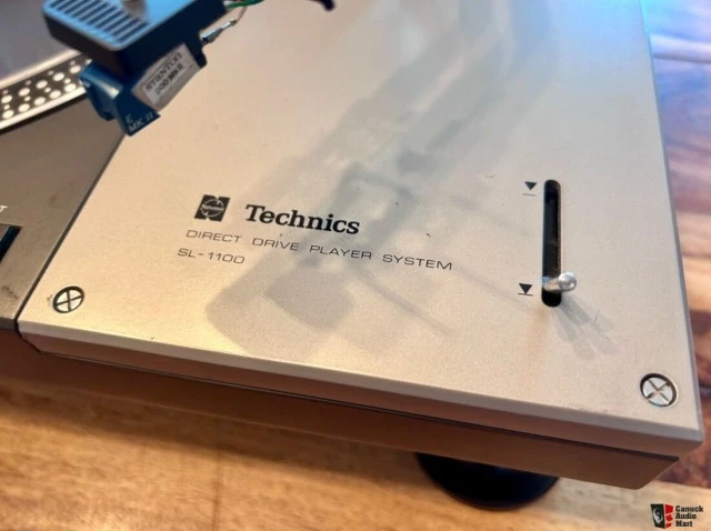 ΠΙΚΑΠ   TECHNICS   SL - 1100