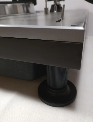 ΠΙΚΑΠ   TECHNICS   SL - 1100