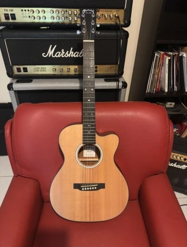 Martin 000 Junior
