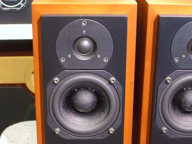 ΗΧΕΙΑ ATC SCM - 10