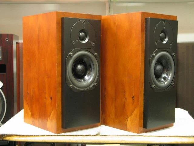ΗΧΕΙΑ ATC SCM - 10