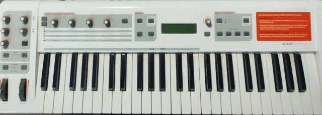 M Audio VENOM 49